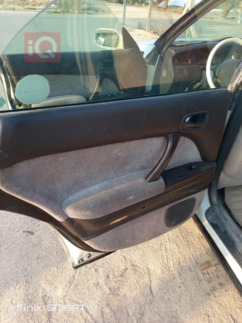 تۆیۆتا کراون